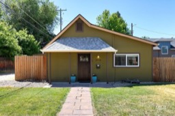 2713 W Hazel St, Boise, ID 83702